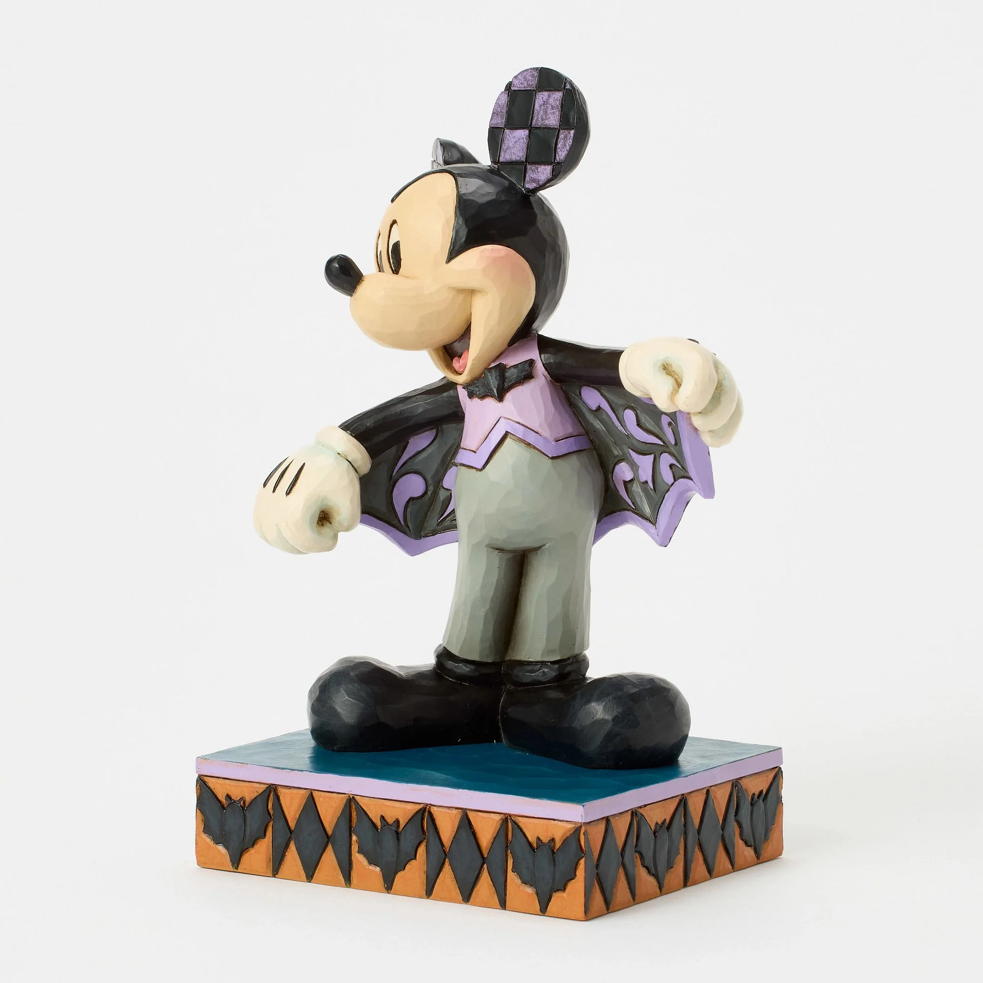 Bat's the Spirit (Mickey in Bat Costume Figurine) - Image 3