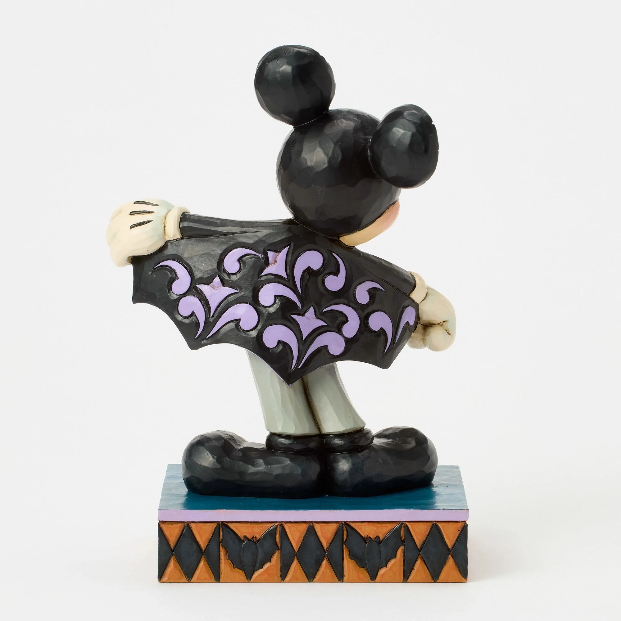 Bat's the Spirit (Mickey in Bat Costume Figurine) - Image 5