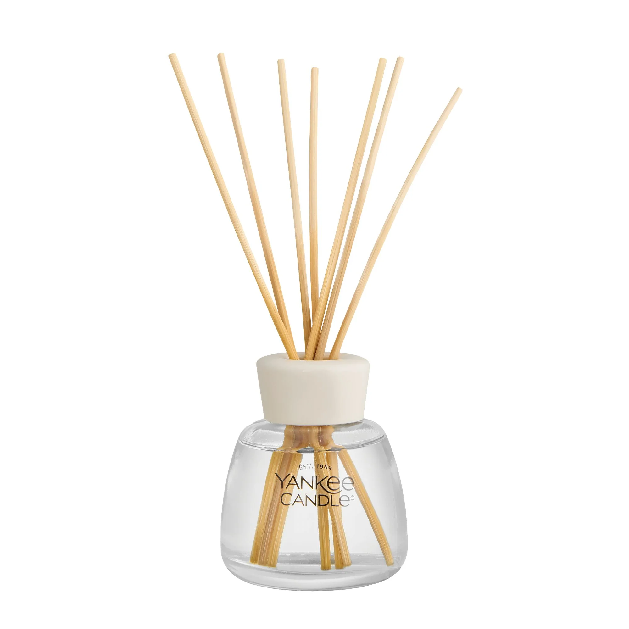 Cinnamon Stick 250ml Reed Diffuser by Yankee Candle