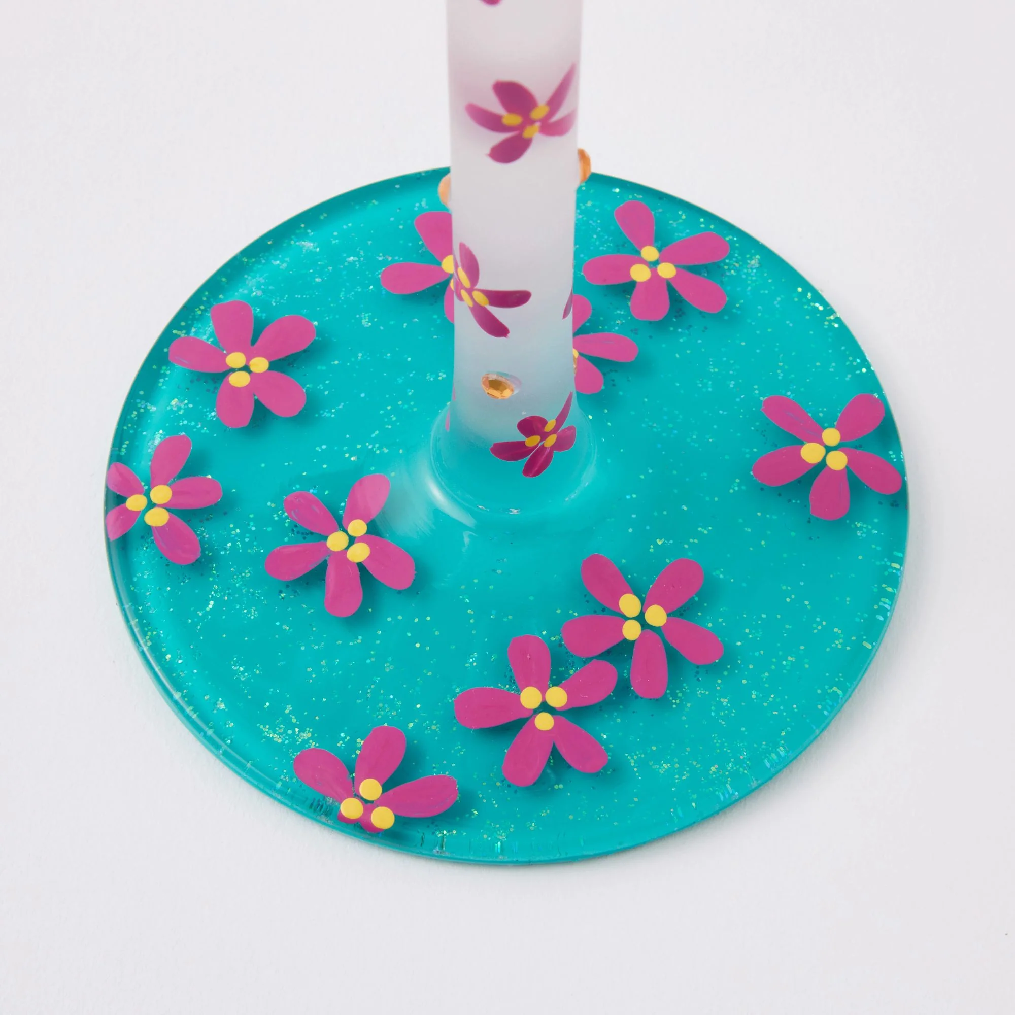 Dance of the Dragonflies Wine Glass - Image 6