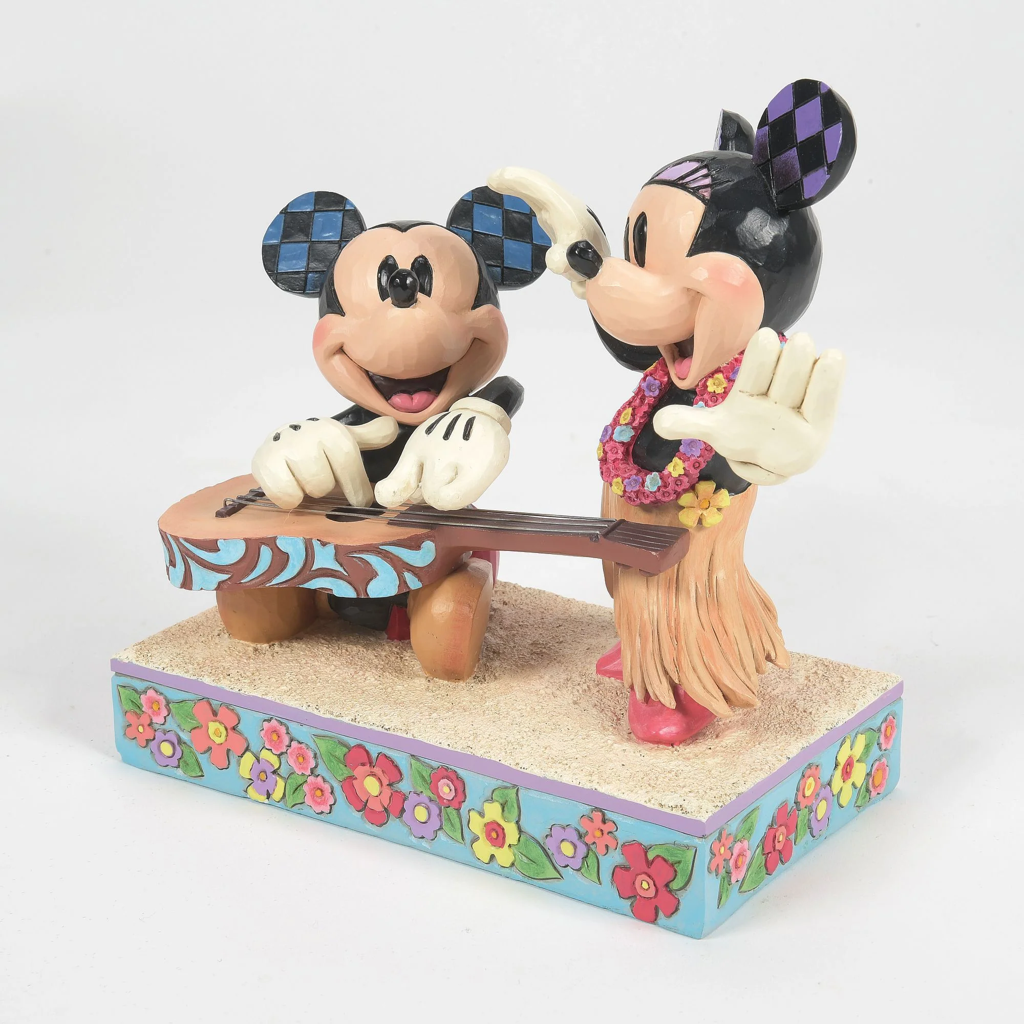 Hawaiian Holiday (Mickey & Minnie Hawaii Figurine) - Disney Traditions by Jim Shore - Image 4