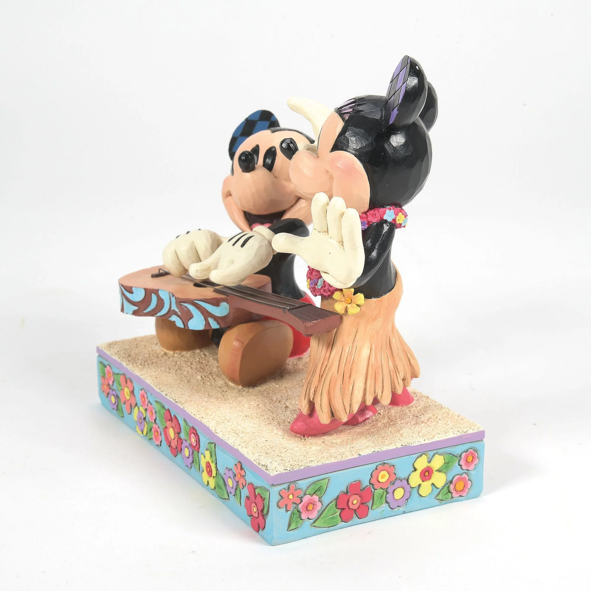 Hawaiian Holiday (Mickey & Minnie Hawaii Figurine) - Disney Traditions by Jim Shore - Image 5