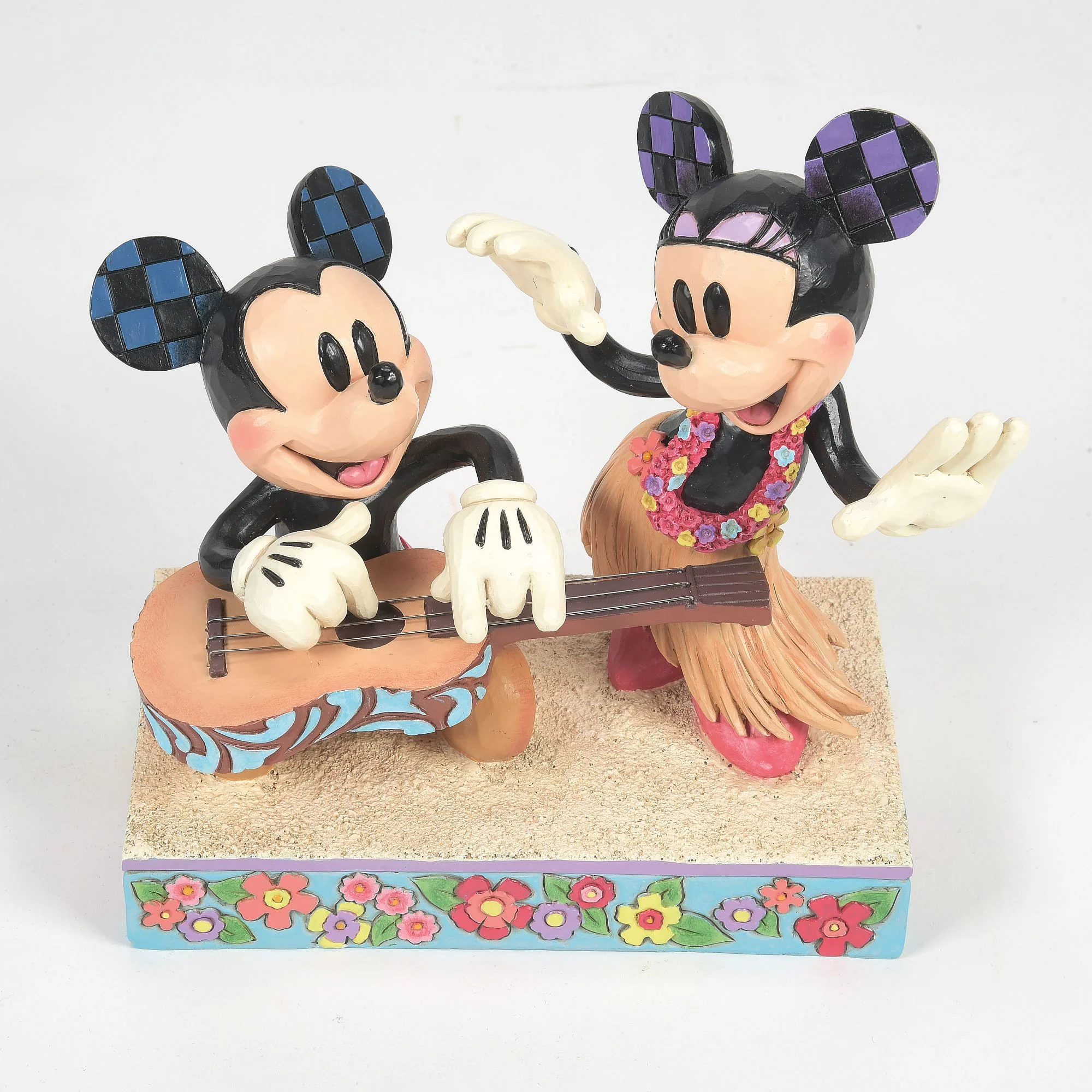 Hawaiian Holiday (Mickey & Minnie Hawaii Figurine) - Disney Traditions by Jim Shore - Image 6