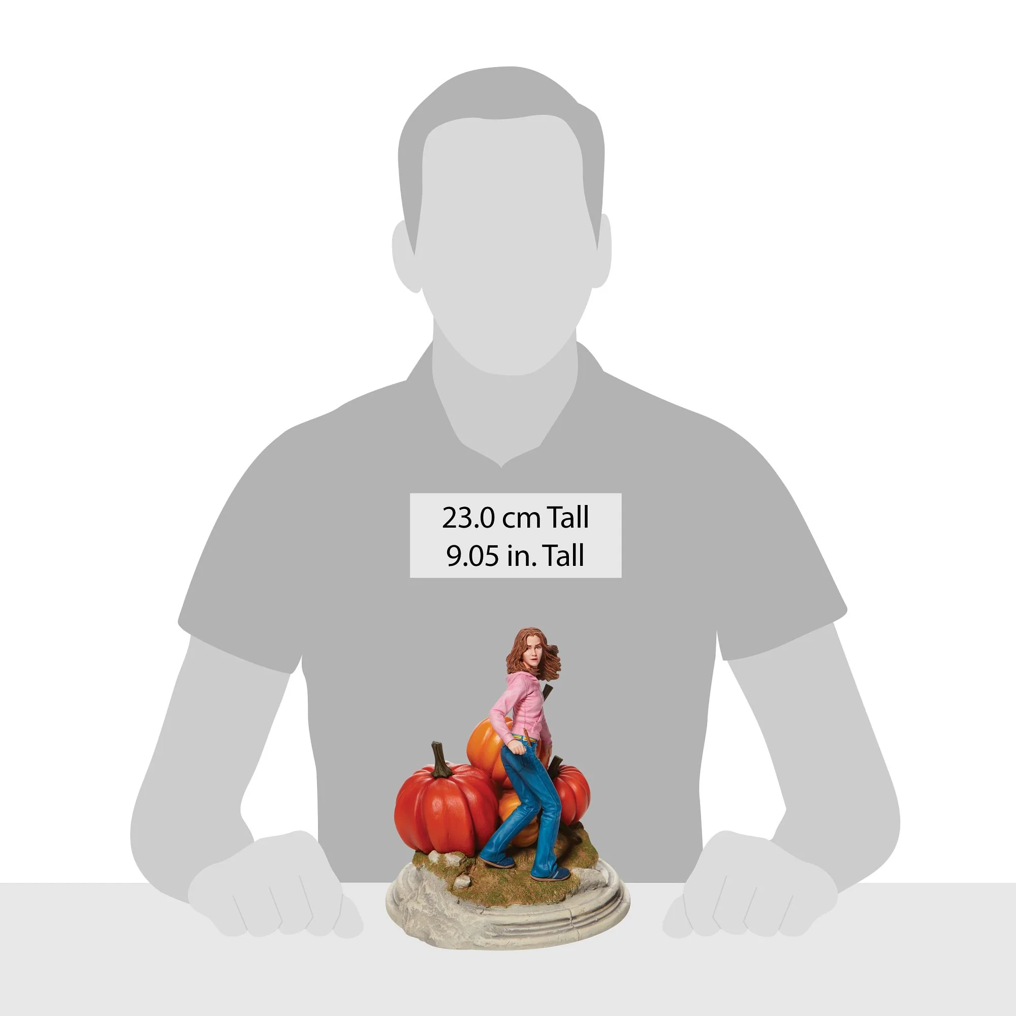 Hermione Year Three Figurine - The Wizarding World of Harry Potter - Image 7