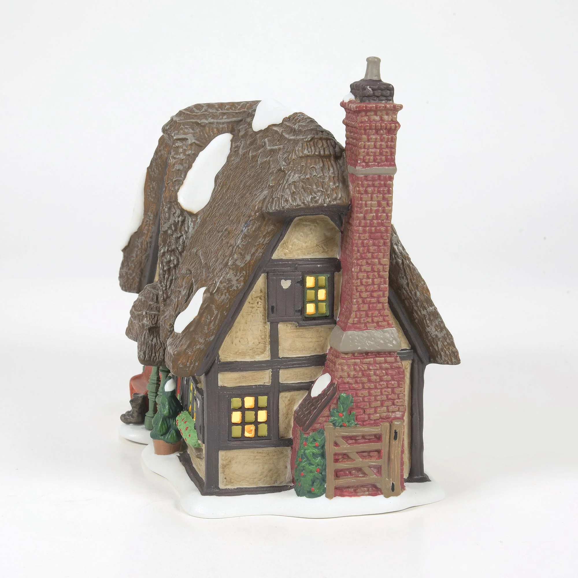 Master Thatchers Cottage - Dickens Village - Image 4