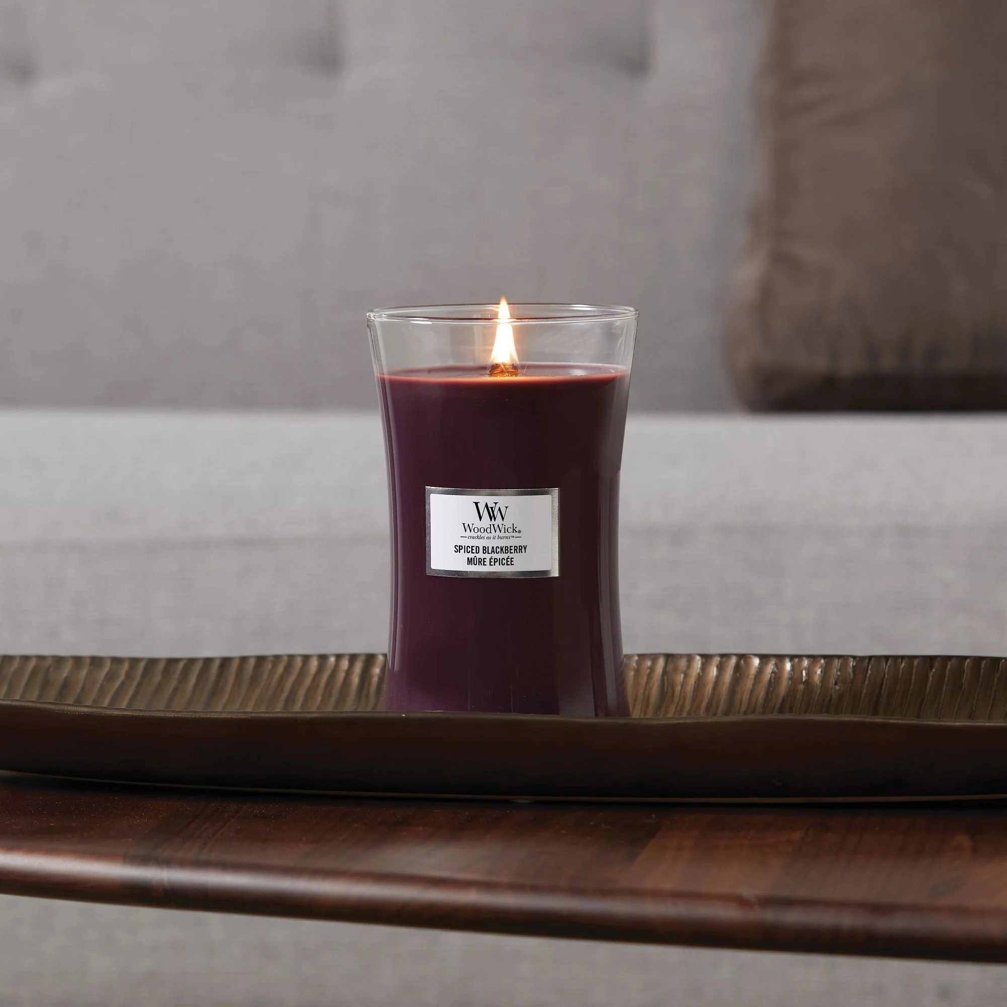Spiced Blackberry Large Hourglass Wood Wick Candle - Image 2