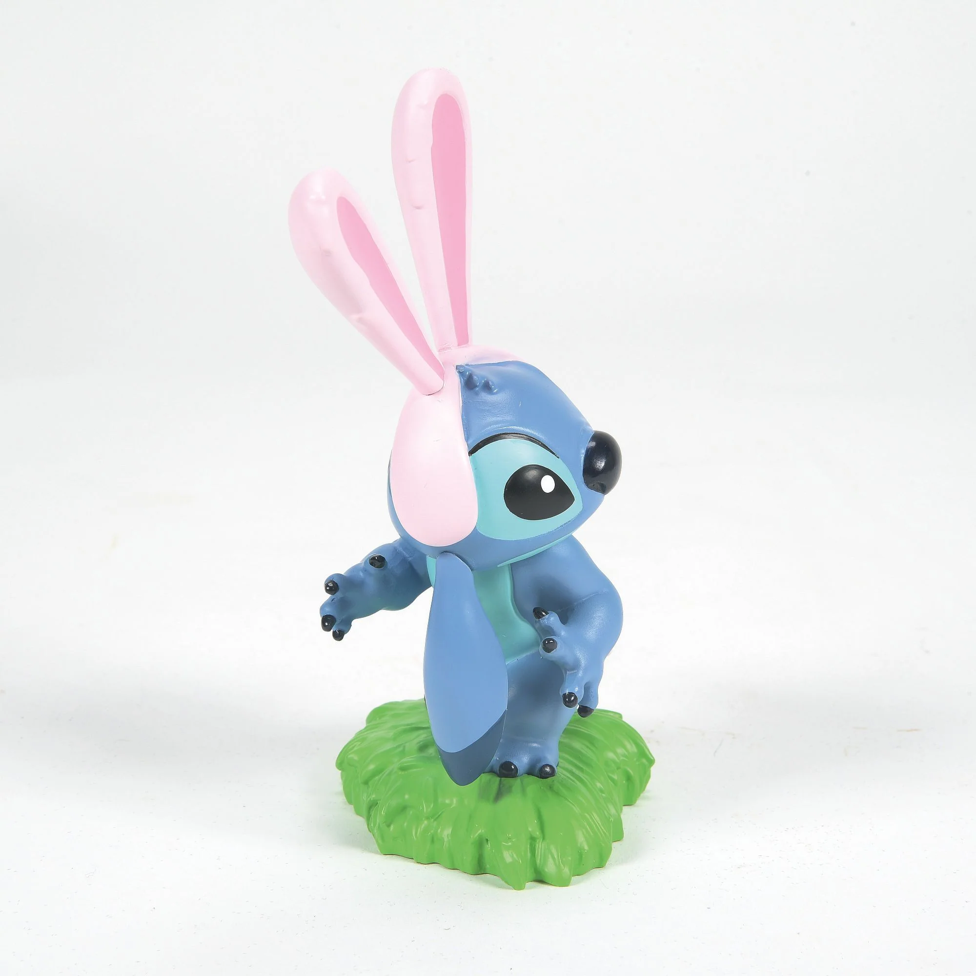 Stitch Easter Moment - Image 3