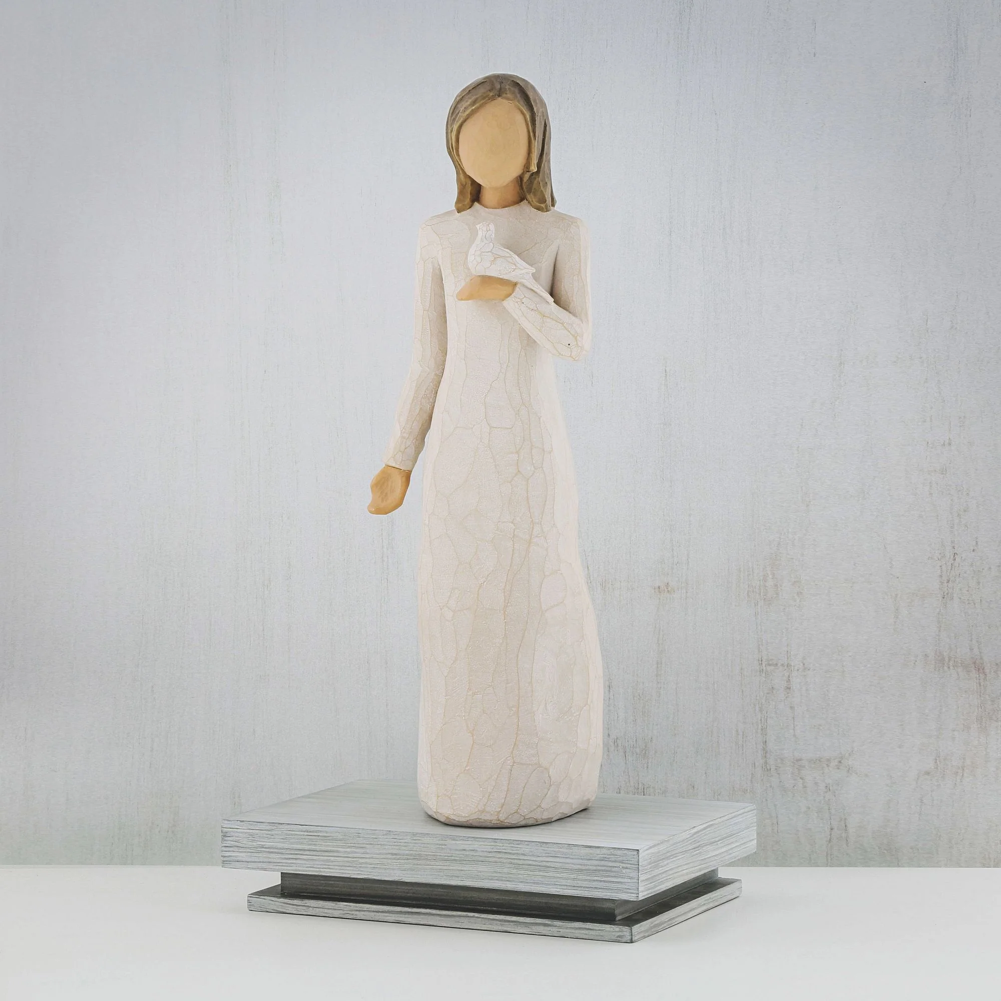 With sympathy Figurine by Willow Tree - Image 7